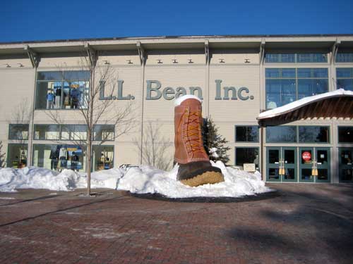 A Big Boot and weekend reading links 21 January 2011